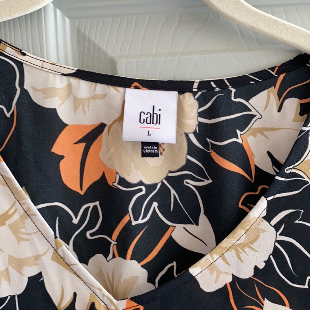 NEW CAbi Enchant Blouse ITEM NO. 4043